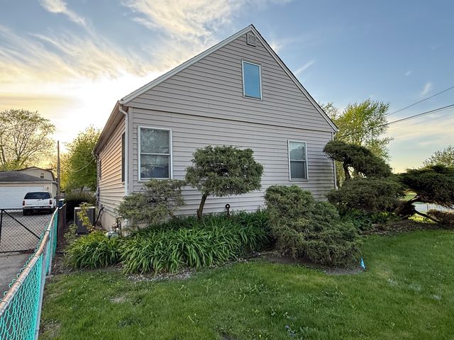 14500 Sawyer Avenue, Midlothian, IL 60445