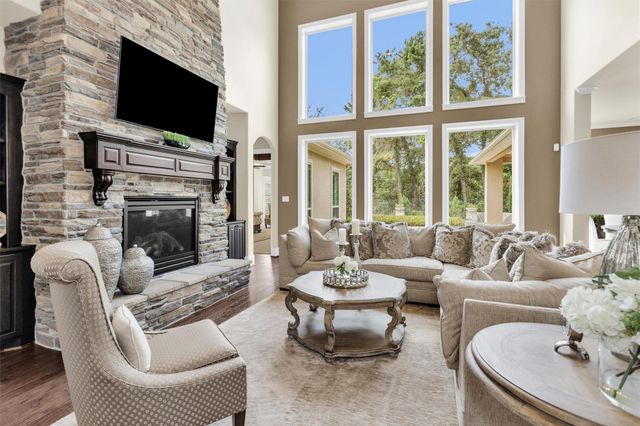 110 Sunridge Court, Montgomery, TX 77316