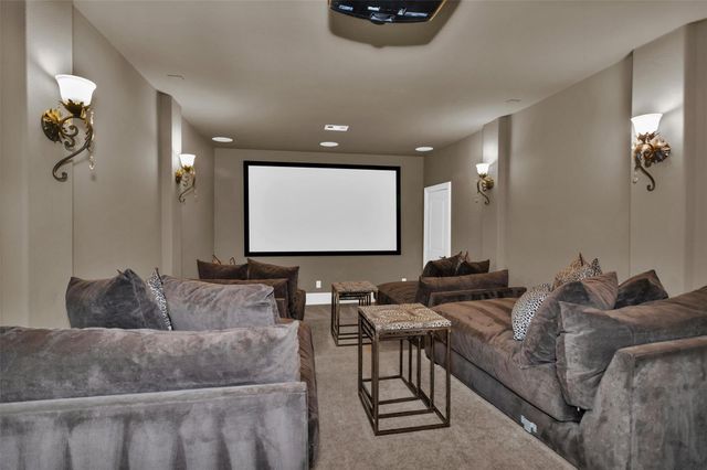 110 Sunridge Court, Montgomery, TX 77316