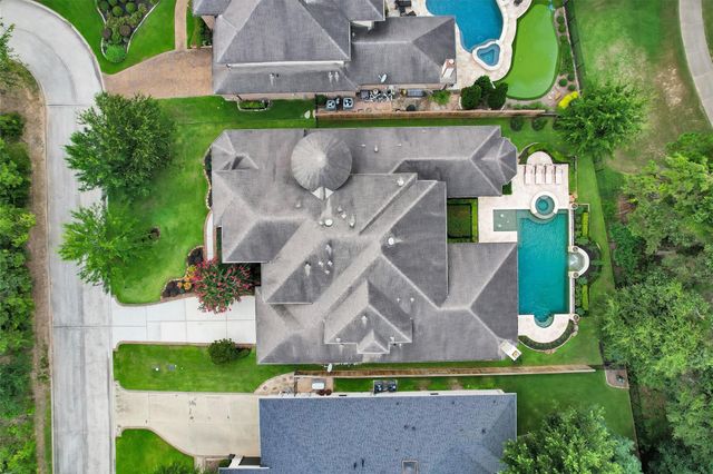 110 Sunridge Court, Montgomery, TX 77316