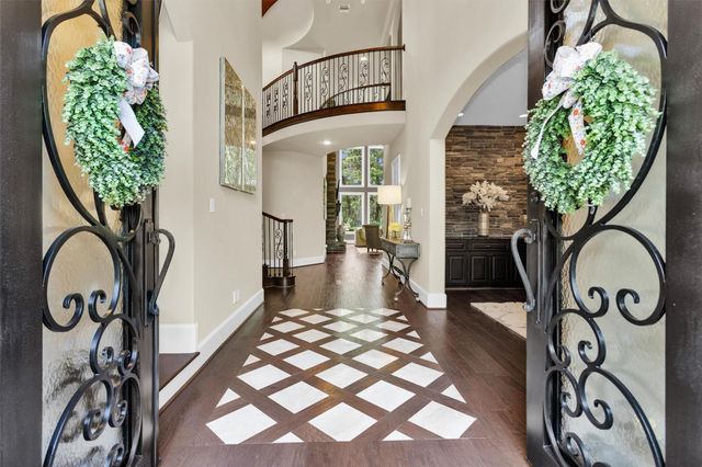 110 Sunridge Court, Montgomery, TX 77316