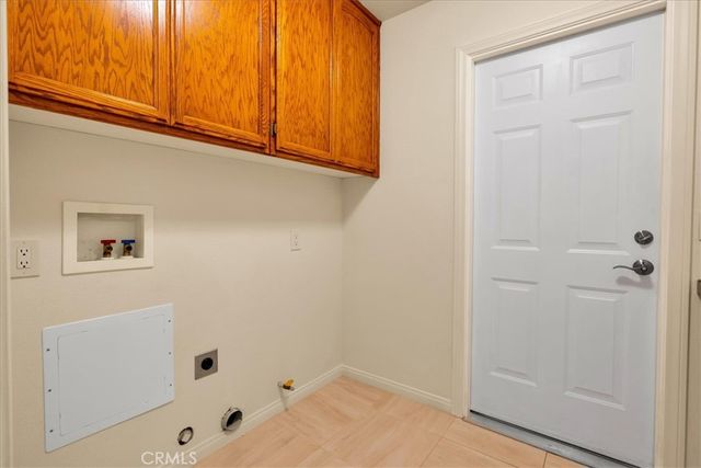 8674 Dumosa Avenue, Yucca Valley, CA 92284