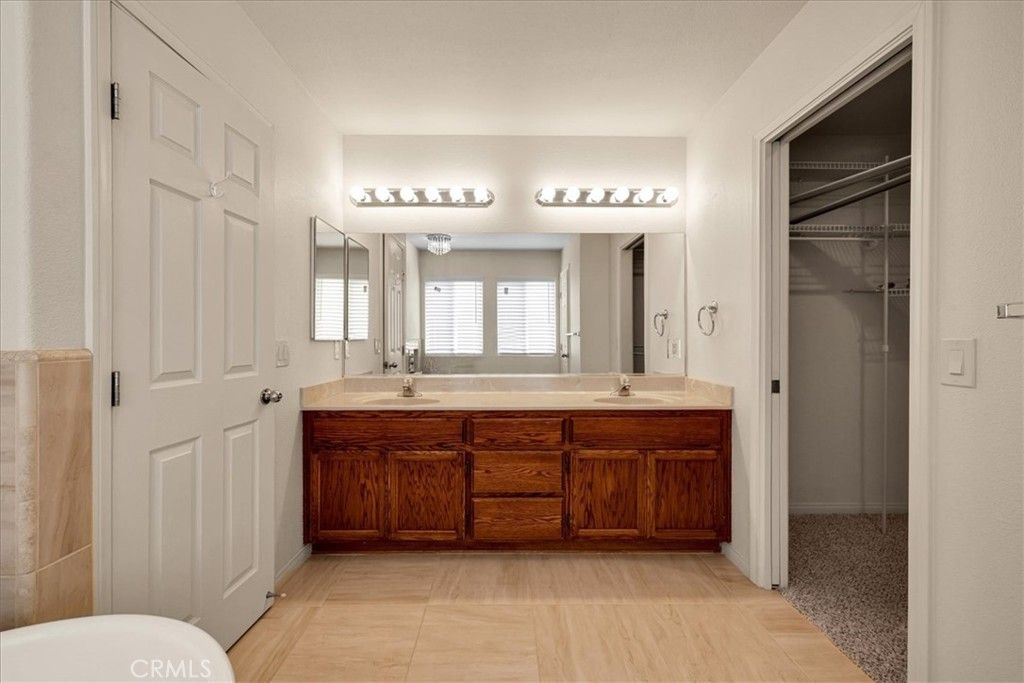 Image 21 of property listing at 8674 Dumosa, Yucca Valley, CA 92284