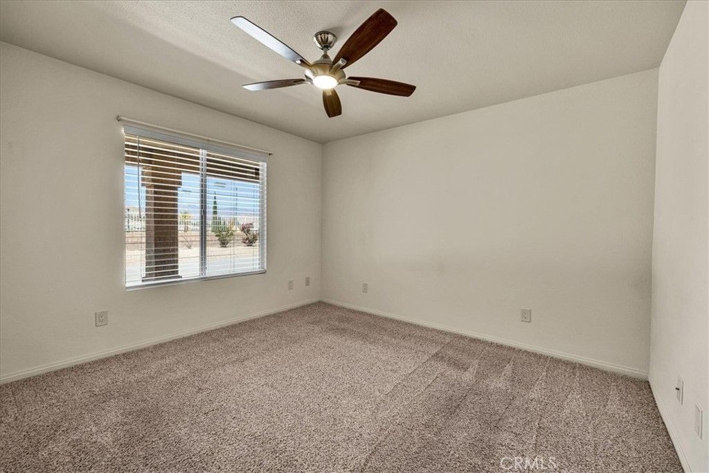 Image 23 of property listing at 8674 Dumosa, Yucca Valley, CA 92284