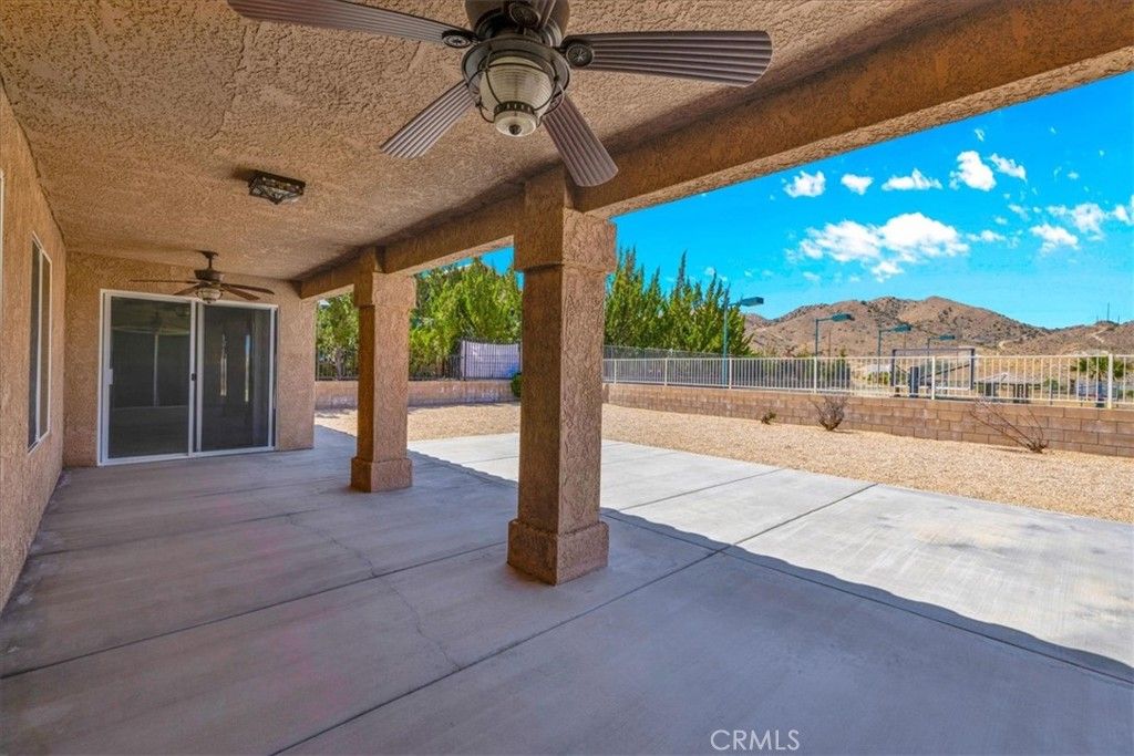 Image 39 of property listing at 8674 Dumosa, Yucca Valley, CA 92284
