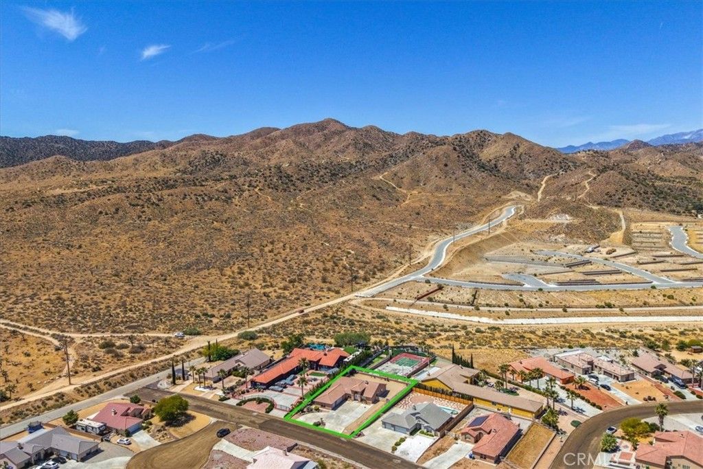 Image 44 of property listing at 8674 Dumosa, Yucca Valley, CA 92284