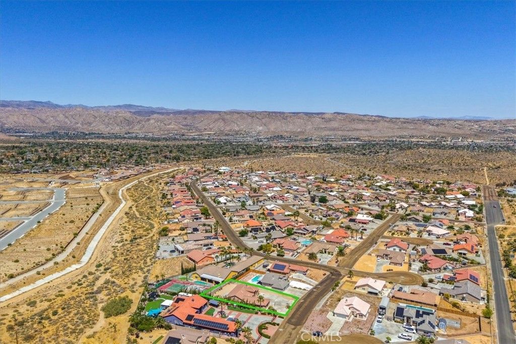 Image 46 of property listing at 8674 Dumosa, Yucca Valley, CA 92284