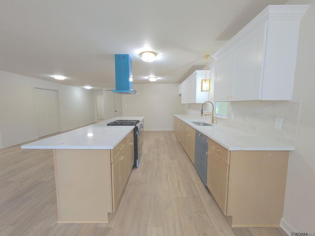 9950 Havard St, St Francisville, LA 70775