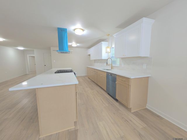 9950 Havard St, St Francisville, LA 70775