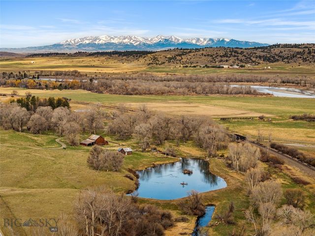 1433 Highway 10 E, Greycliff, MT 59033