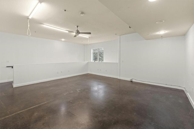 1601 E Cesar Chavez ST 106, Austin, TX 78702