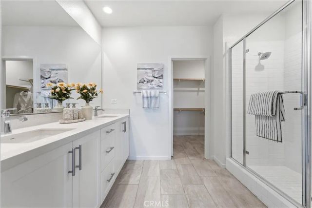 1184 Epic, Irvine, CA 92618