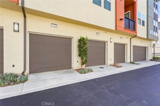 1184 Epic, Irvine, CA 92618