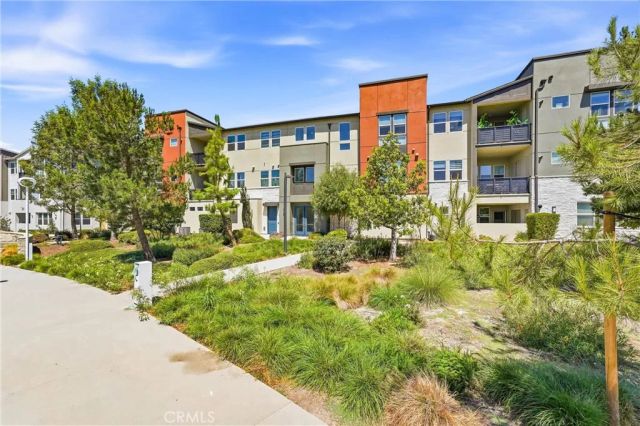 1184 Epic, Irvine, CA 92618