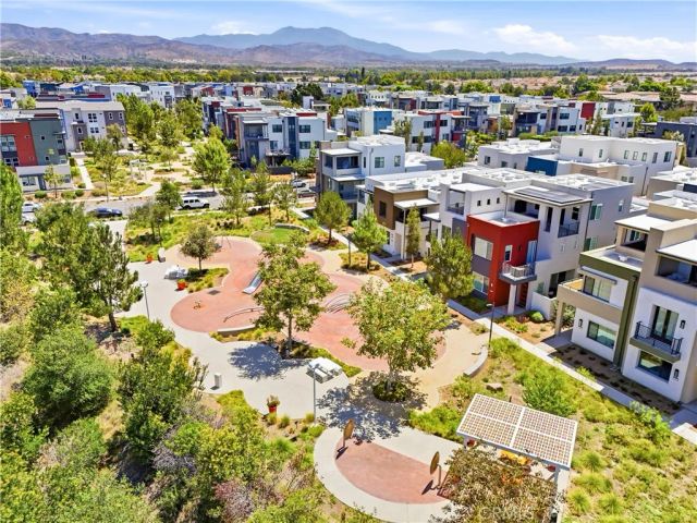 1184 Epic, Irvine, CA 92618