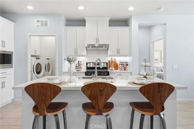 1184 Epic, Irvine, CA 92618