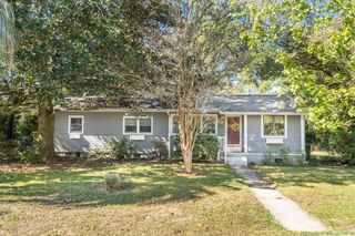 19 Joyce Avenue, Mount Pleasant, SC 29464