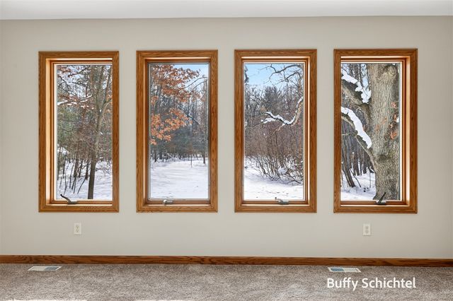 992 Tibalew Drive, Sparta, MI 49345