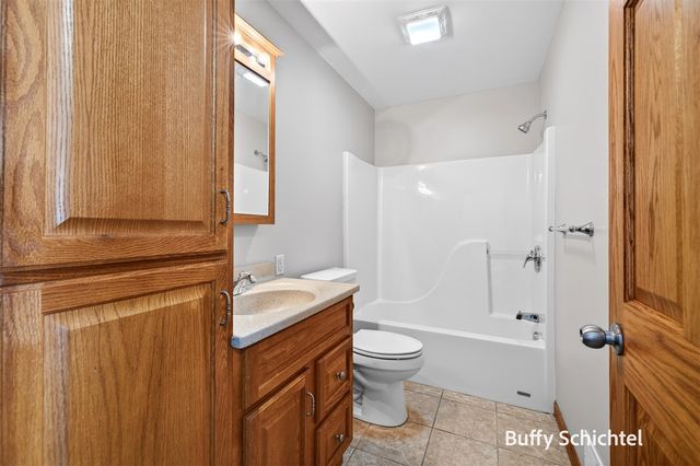 992 Tibalew Drive, Sparta, MI 49345