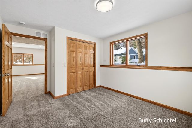 992 Tibalew Drive, Sparta, MI 49345