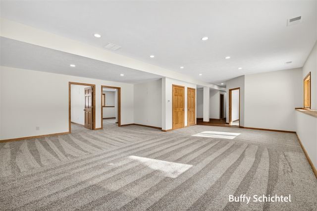 992 Tibalew Drive, Sparta, MI 49345