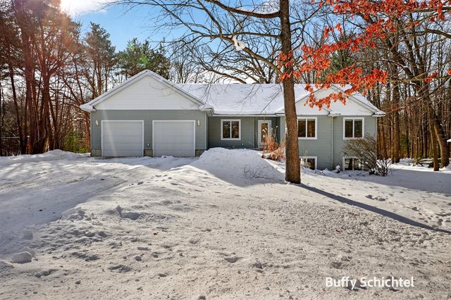 992 Tibalew Drive, Sparta, MI 49345