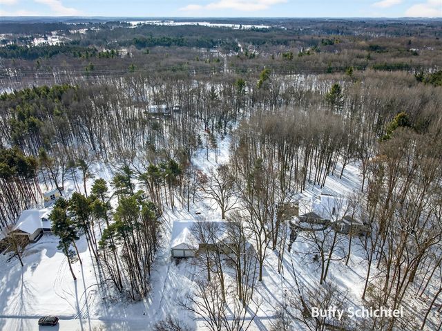 992 Tibalew Drive, Sparta, MI 49345