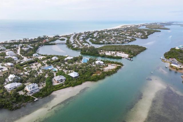 6 POINT WAY, Placida, FL 33946