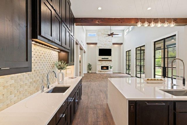 11002 Foundation RD, Austin, TX 78726