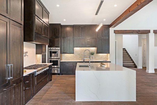 11002 Foundation RD, Austin, TX 78726