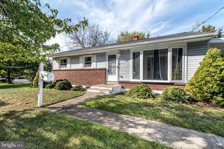 400 E MAIN ST, Marlton, NJ 08053