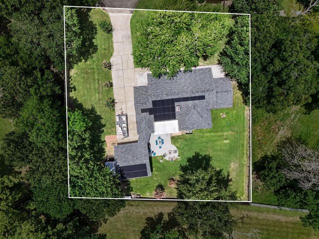 4318 Meadow Glenn Drive, Dickinson, TX 77539