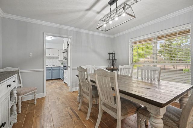 4318 Meadow Glenn Drive, Dickinson, TX 77539