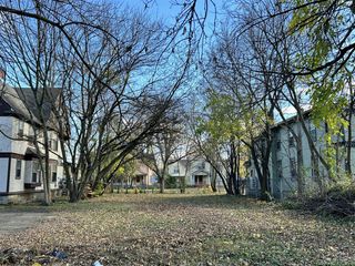 926 S Park Street, Kalamazoo, MI 49001