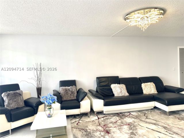 251 174th St 615, Sunny Isles Beach, FL 33160