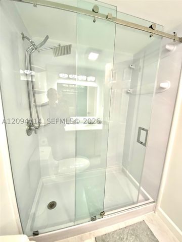 251 174th St 615, Sunny Isles Beach, FL 33160