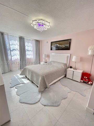 251 174th St 615, Sunny Isles Beach, FL 33160
