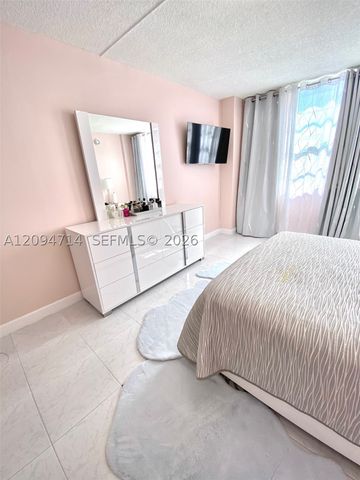 251 174th St 615, Sunny Isles Beach, FL 33160