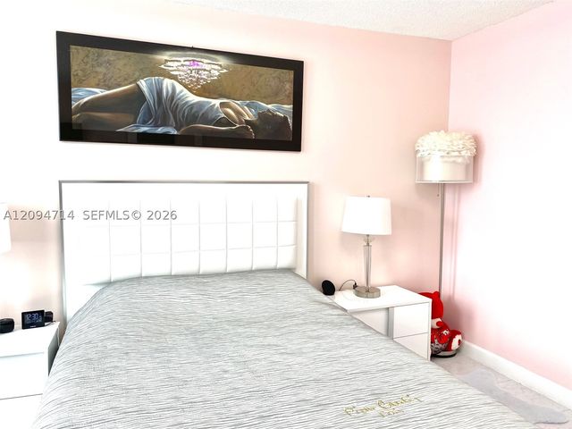 251 174th St 615, Sunny Isles Beach, FL 33160