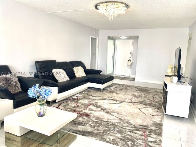 251 174th St 615, Sunny Isles Beach, FL 33160