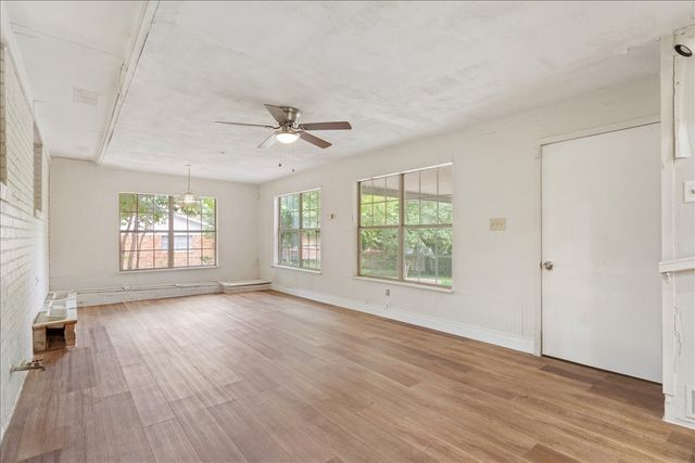 849 Arlington Drive, Woodway, TX 76712