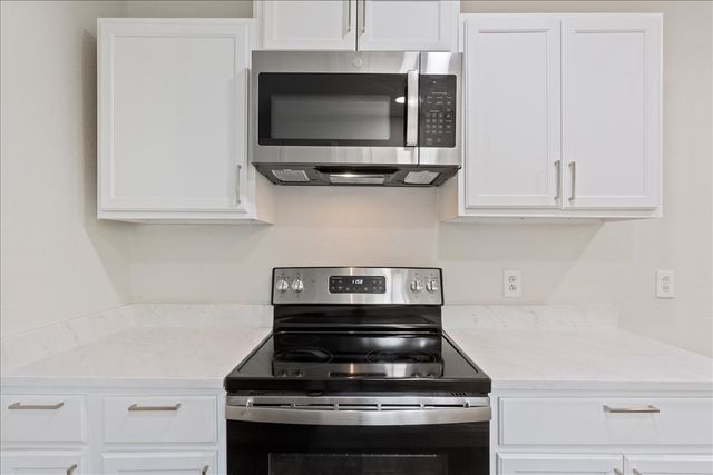 849 Arlington Drive, Woodway, TX 76712