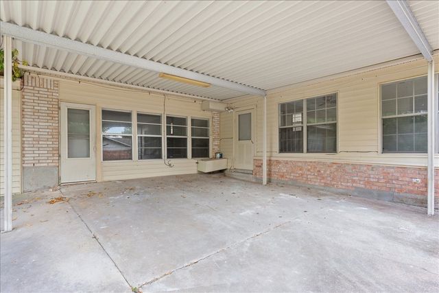 849 Arlington Drive, Woodway, TX 76712