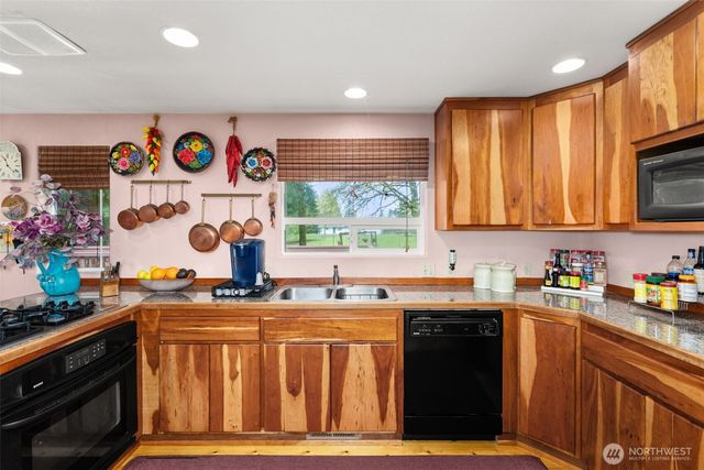 173 Devereese Road, Chehalis, WA 98532