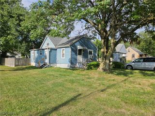 4541 French Creek, Sheffield Village, OH 44054