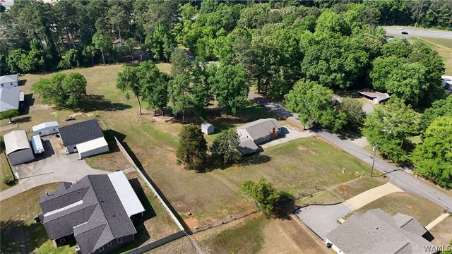 3903 38TH, Northport, AL 35473