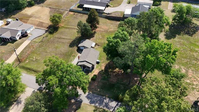 3903 38TH, Northport, AL 35473
