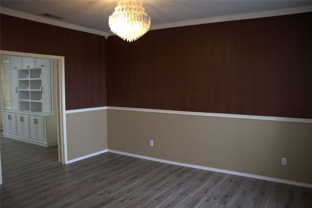 620 E Lynn Creek Drive, Arlington, TX 76002