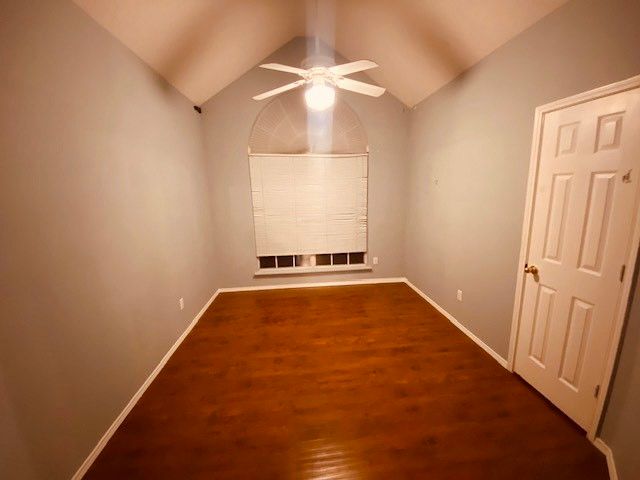620 E Lynn Creek Drive, Arlington, TX 76002