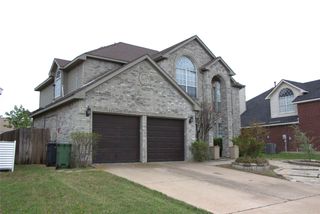 620 E Lynn Creek Drive, Arlington, TX 76002